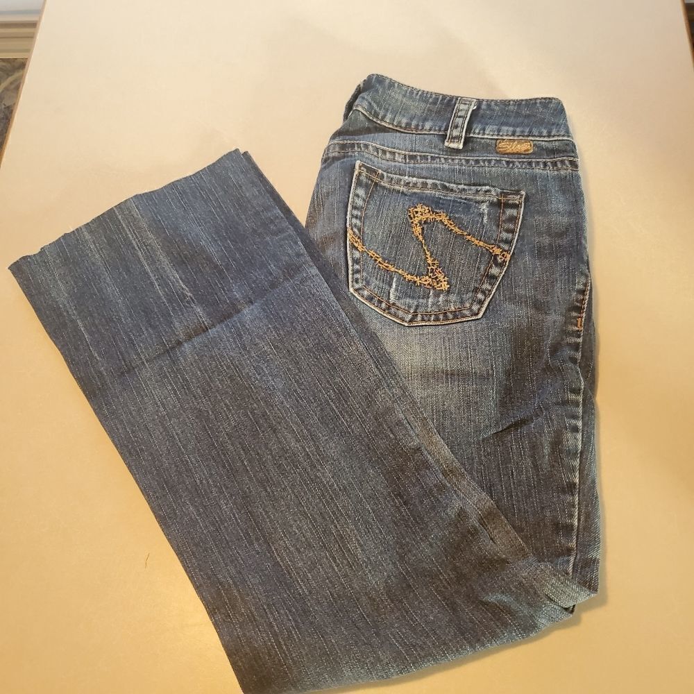 Silver jeans Suki cutoff jeans sz 30